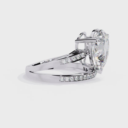 Majestic Pear-Cut Lab Grown Diamond Bridal Ring